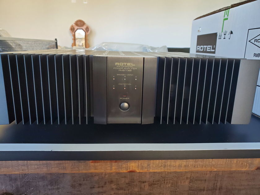 Rotel RMB-1066 For Sale | Audiogon