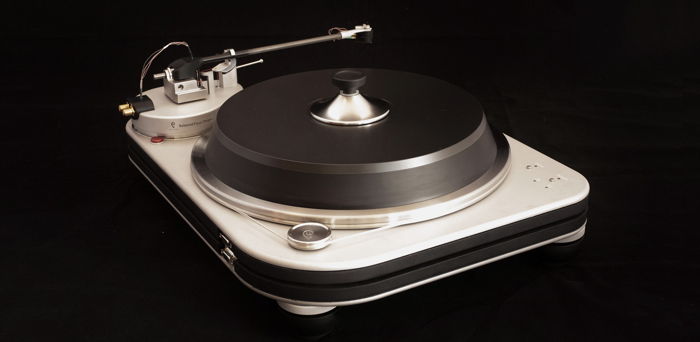 Spiral Groove SG 1.2 flagship turntable with Centroid T...