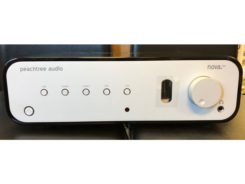Peachtree Audio nova 125 Hybrid Integrated Amplifier W/Built-in DAC