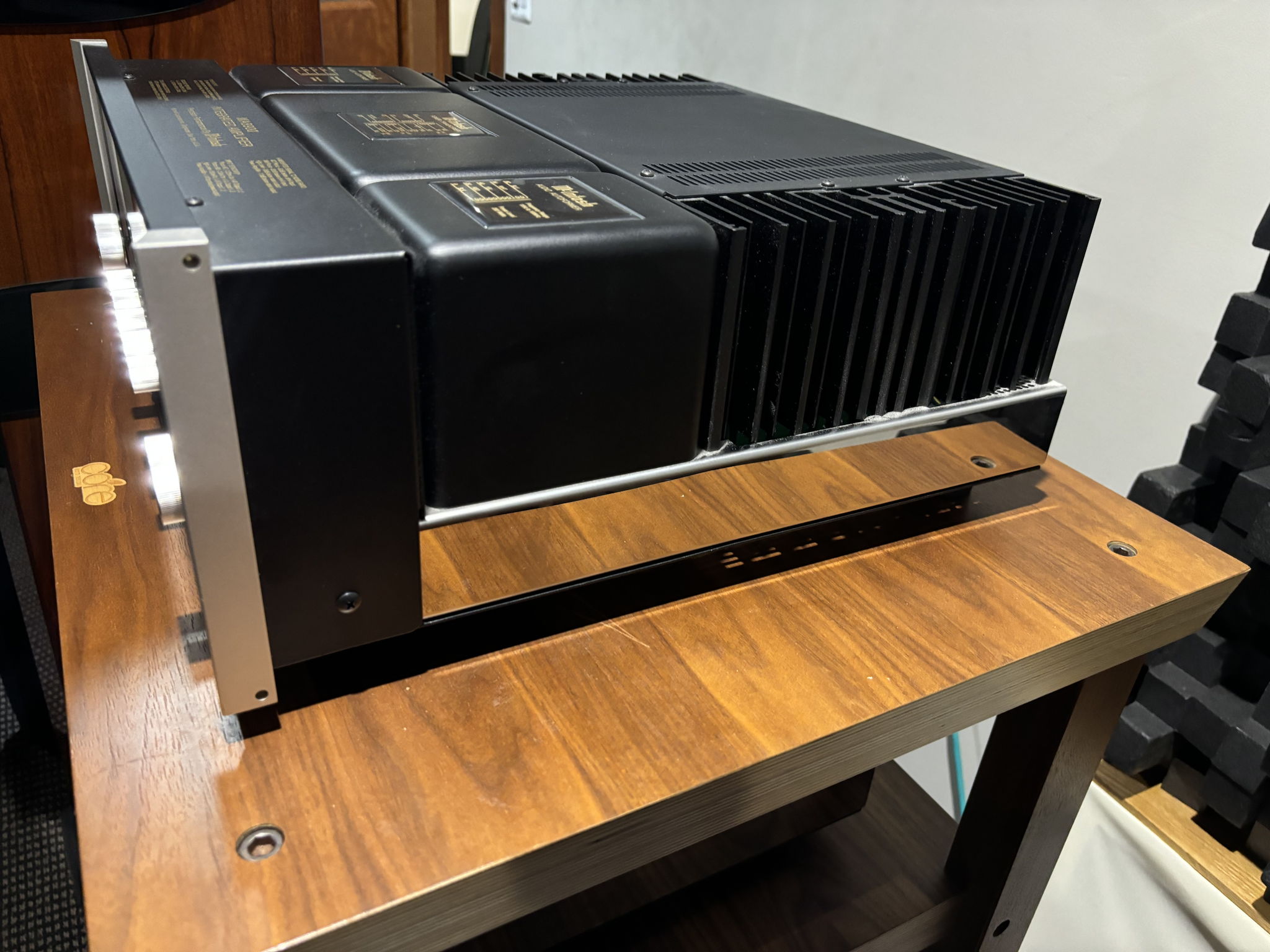 McIntosh MA-8900 Integrated Amplifier 5