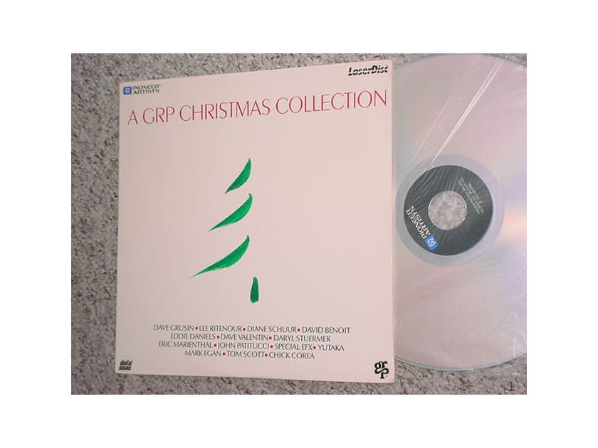 12 INCH Laserdisc movie JAZZ  - A GRP Christmas collection NOT A DVD!