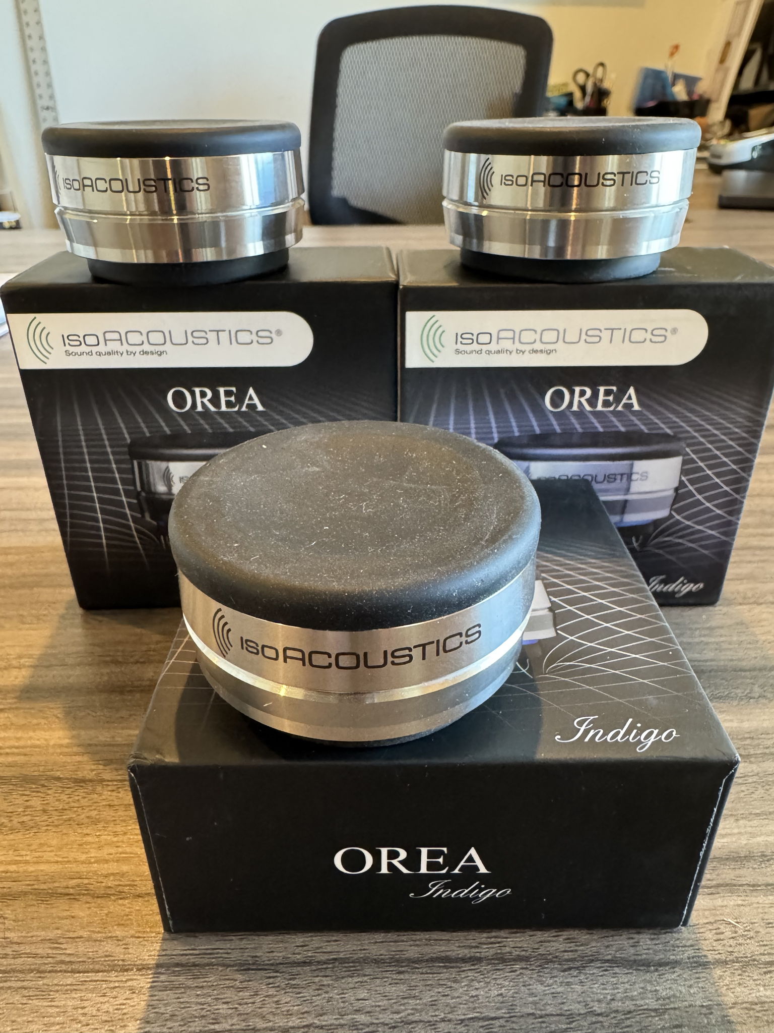 IsoAcoustics Orea Indigo