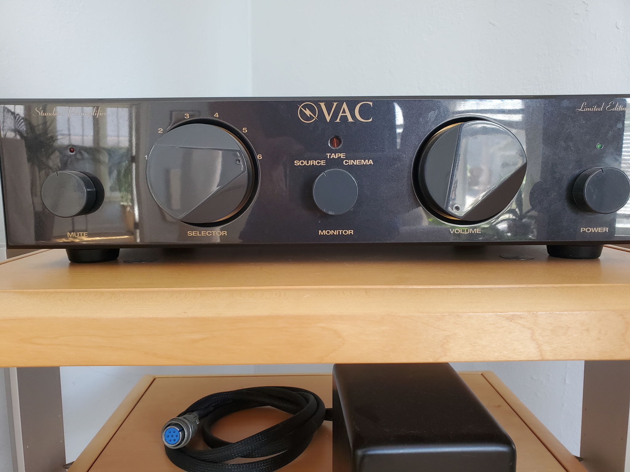 VAC Standard LE Preamp with Renaissance phono stage 2