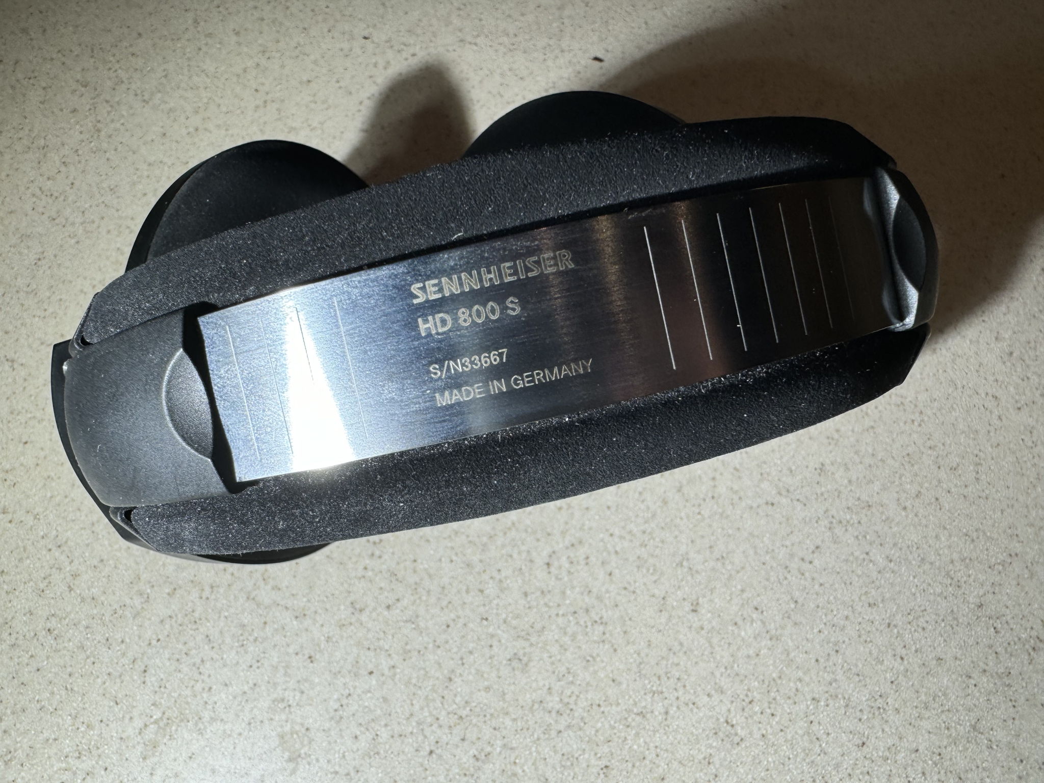 Sennheiser HD800S w/ balanced & unbalanced cables 6