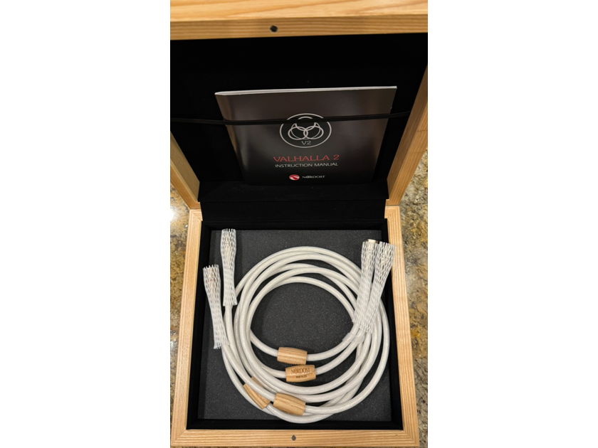 NORDOST VALHALLA2 XLRs, FACTORY WOODEN BOX, FREE SHIPPING, Excellent!