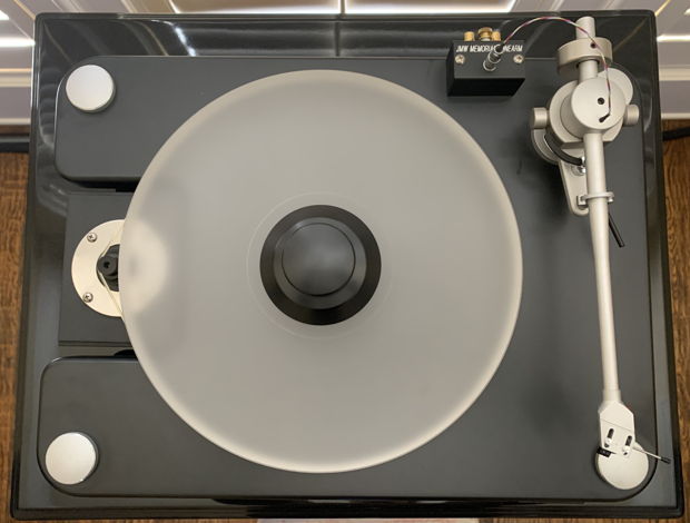 VPI Industries Aries Scout Turntable (no cartridge)
