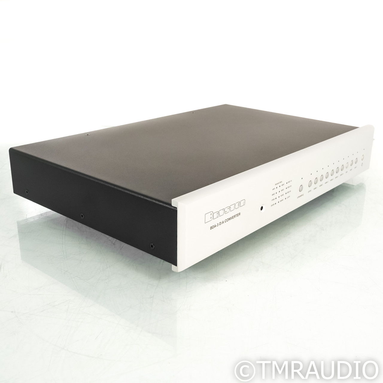 Bryston BDA-3 DAC; D/A Converter; Remote & HDMI (65997) 2