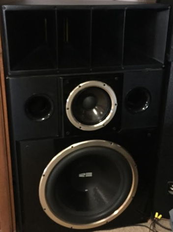 Swans Speaker Systems Pro1808