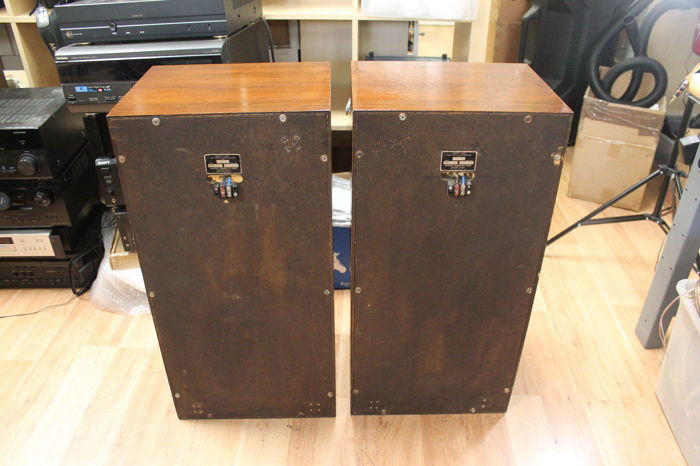 Pair :Hartley Holton Jr with Full Range Model 217 Drive...