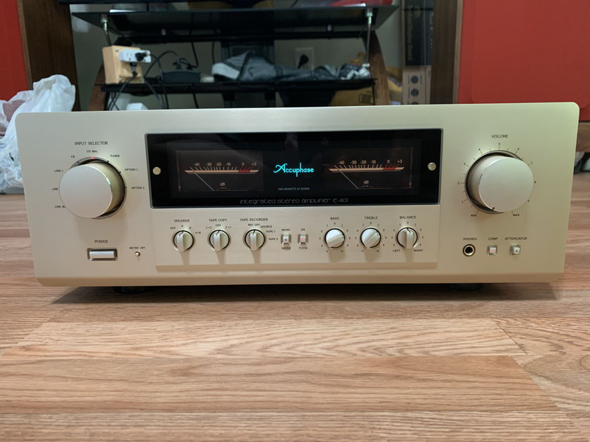 Accuphase E-407 integrated stereo amplifier 180W/Ch AC 100V Japan
