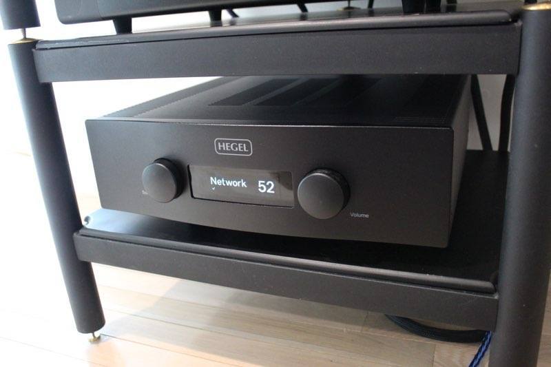 Hegel H390 Integrated Amplifier : With Warranty & Trade... 3