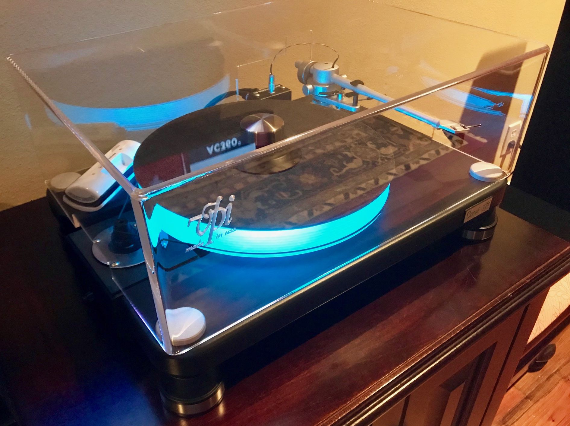 VPI Prime Dust Covers & Prime Scout Table Top & 2  pc H... 12