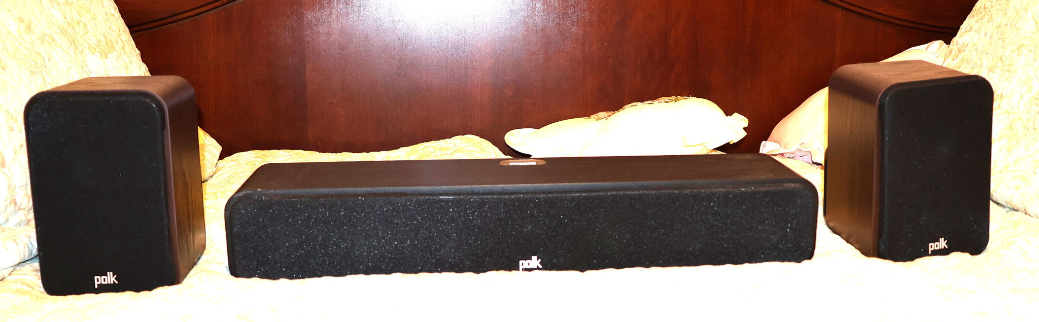 Polk Audio S35 CENTER & ES10 SURROUNDS
