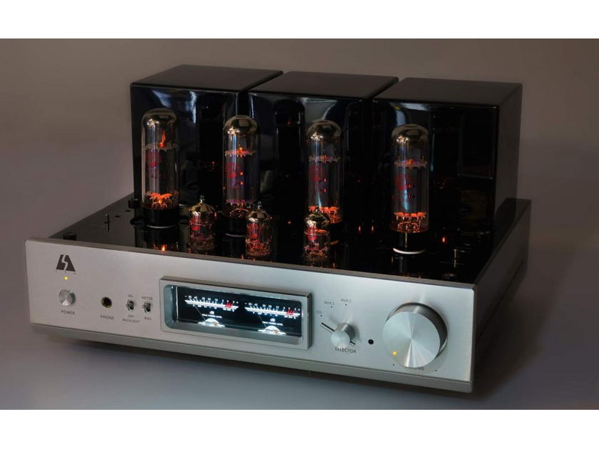 LSA Group VT-70 remote 35wpc tube amp w/great HP amp-Class B Stereophile