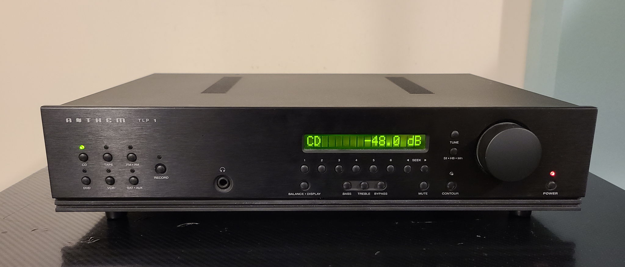 Anthem TLP-1 Stereo Preamplifier