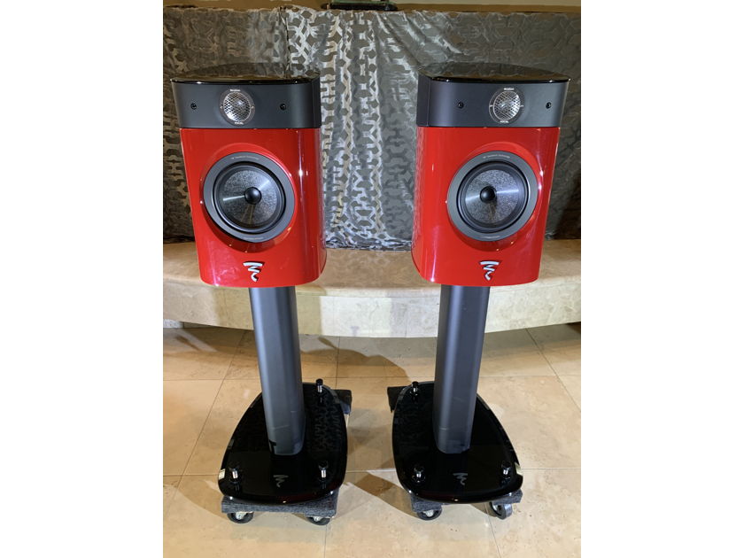 Focal Sopra 1 Mint limited Release Imperial  Red w/ Factory Stands
