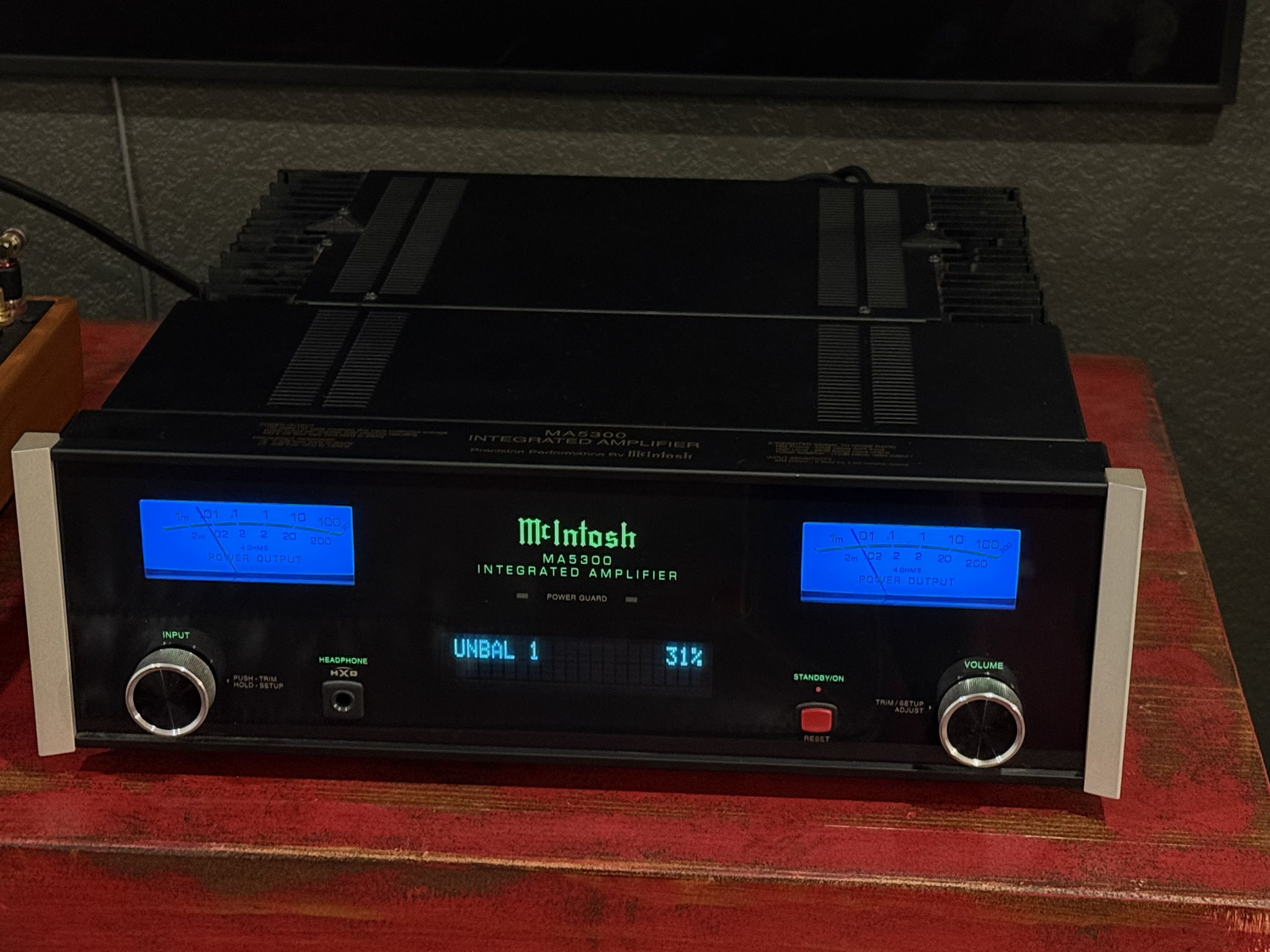 McIntosh MA5300 2