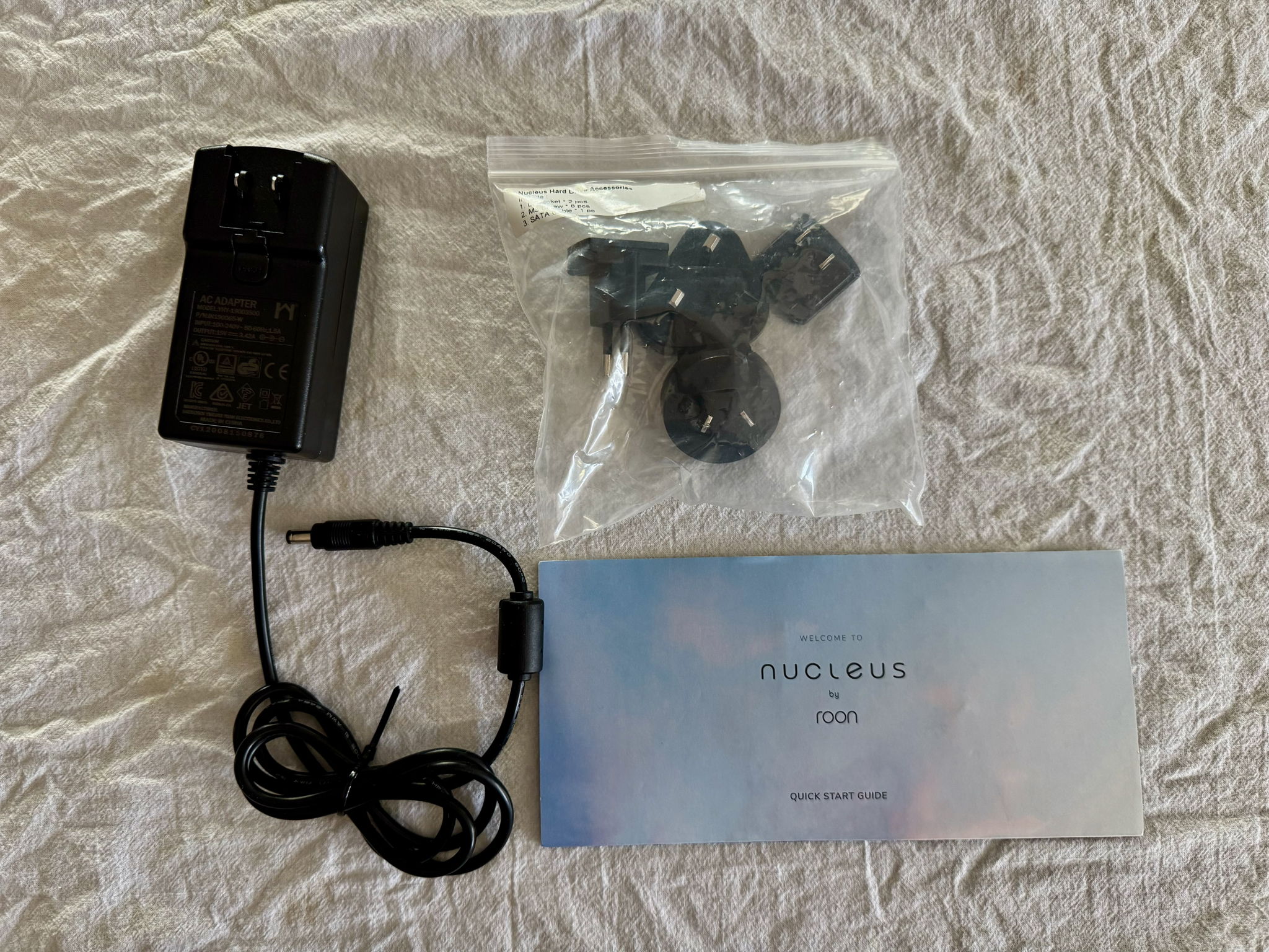 Roon Labs NUCLEUS PLUS w/2TB SSD. Hi Res music included. 5