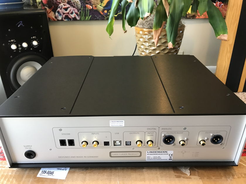 Lindemann Audio Germany 825 HD Disk Player & 800 Universal Power Supply