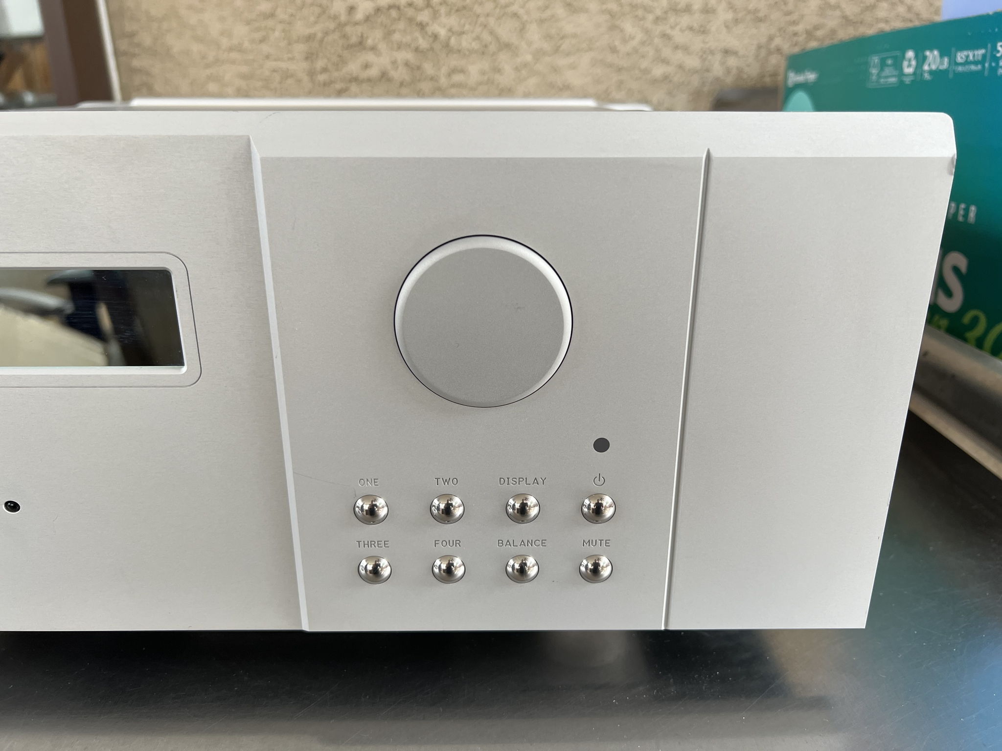 Boulder 865 Integrated amplifier 3