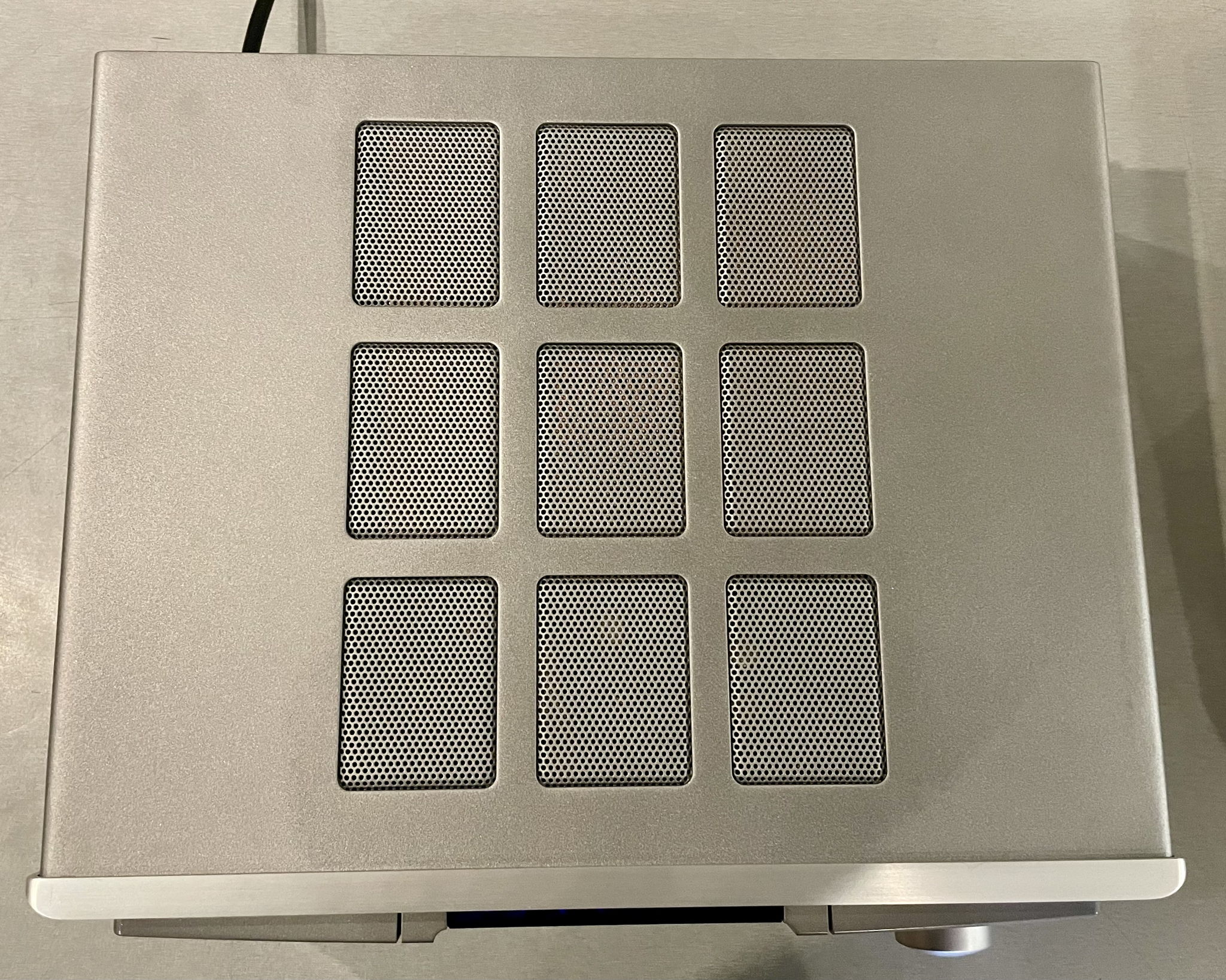 NAD M15 HD Surround Sound Preamplifier [Gen. 1] 7