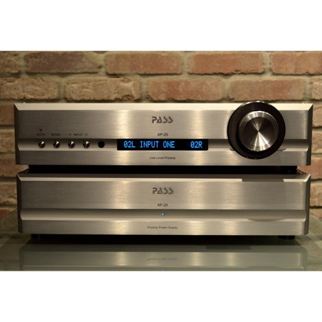 Pass Labs XP-20 - Reference Stereo Preamp w/ Outboard P...
