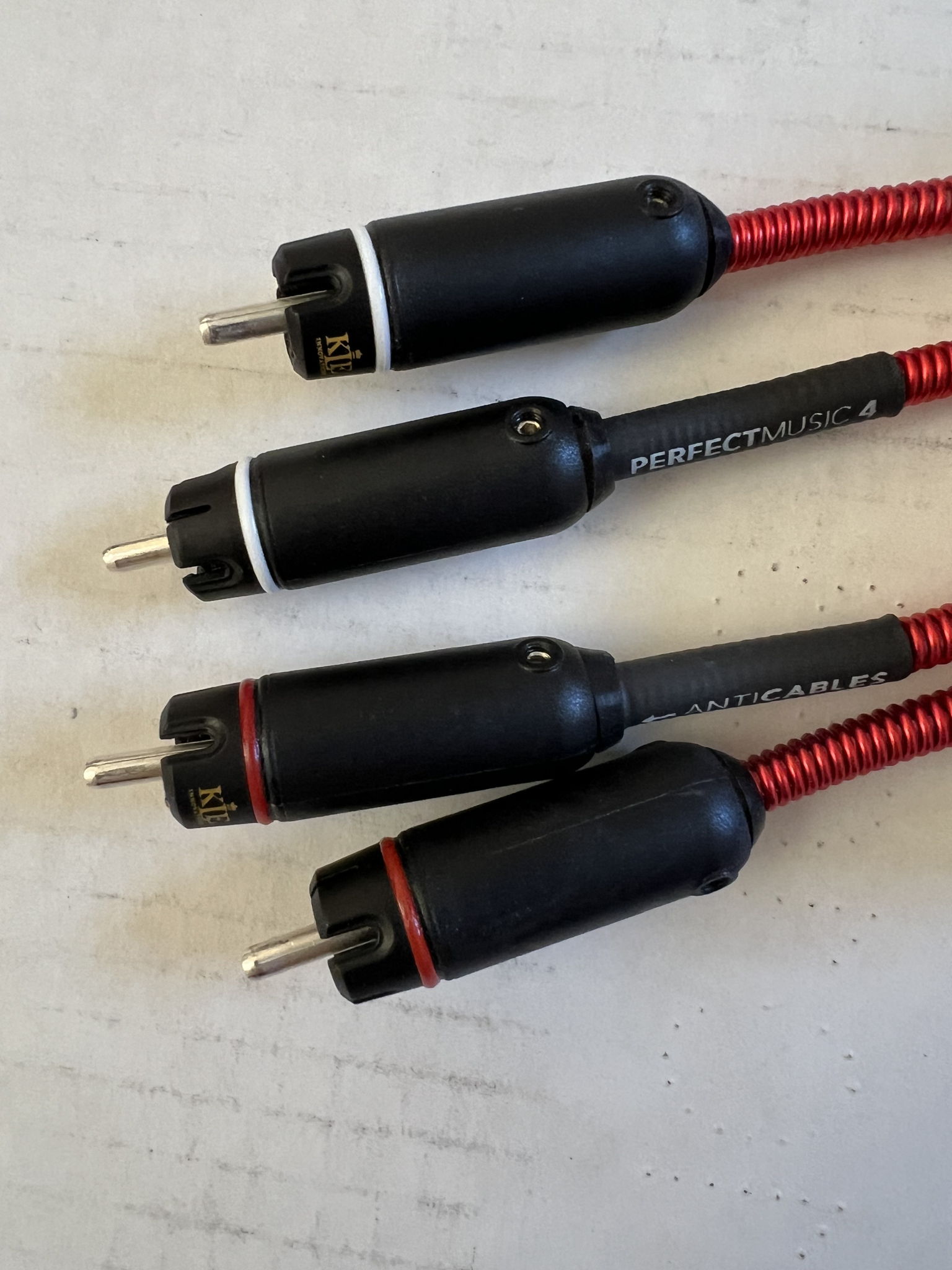 ANTICABLES PerfectMusic 4 RCA to RCA (3 meter Pair) 2