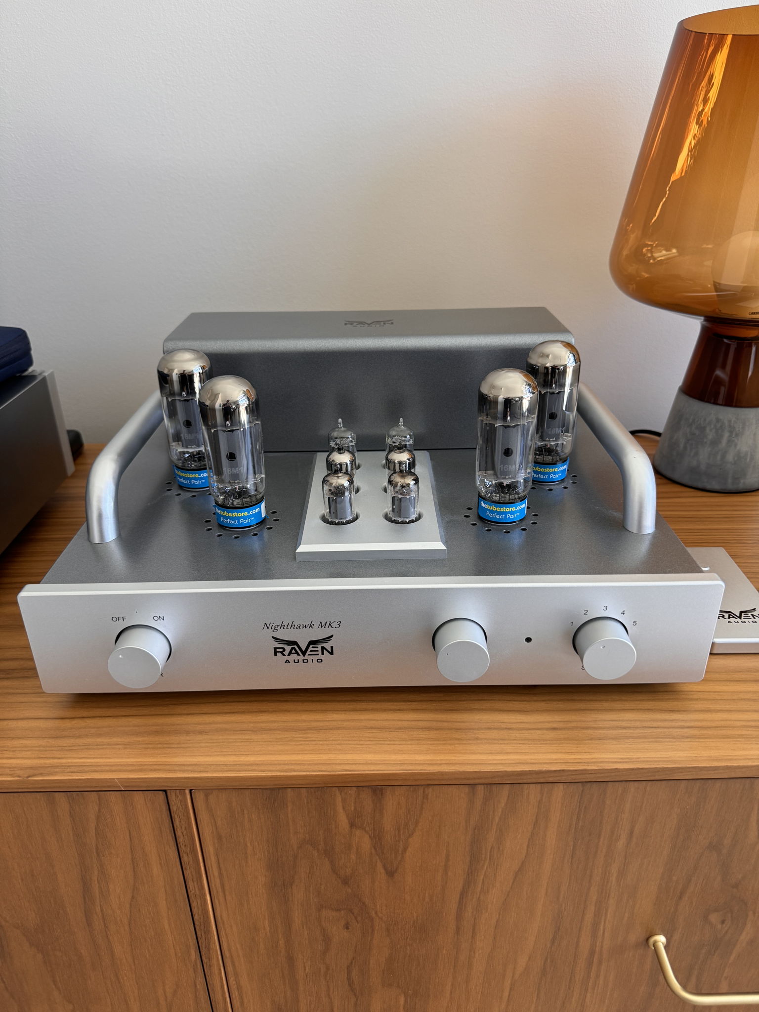 Raven Audio Nighthawk MK3 3