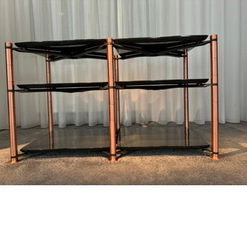 Bassocontinuo Audio Systems Argo Carbon Rack with copper