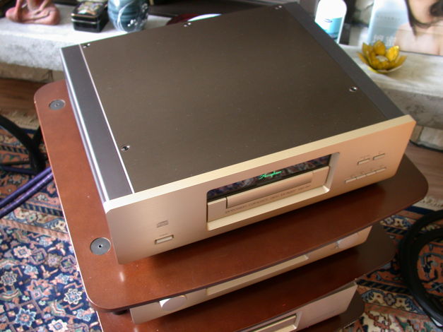 Accuphase DP 90
