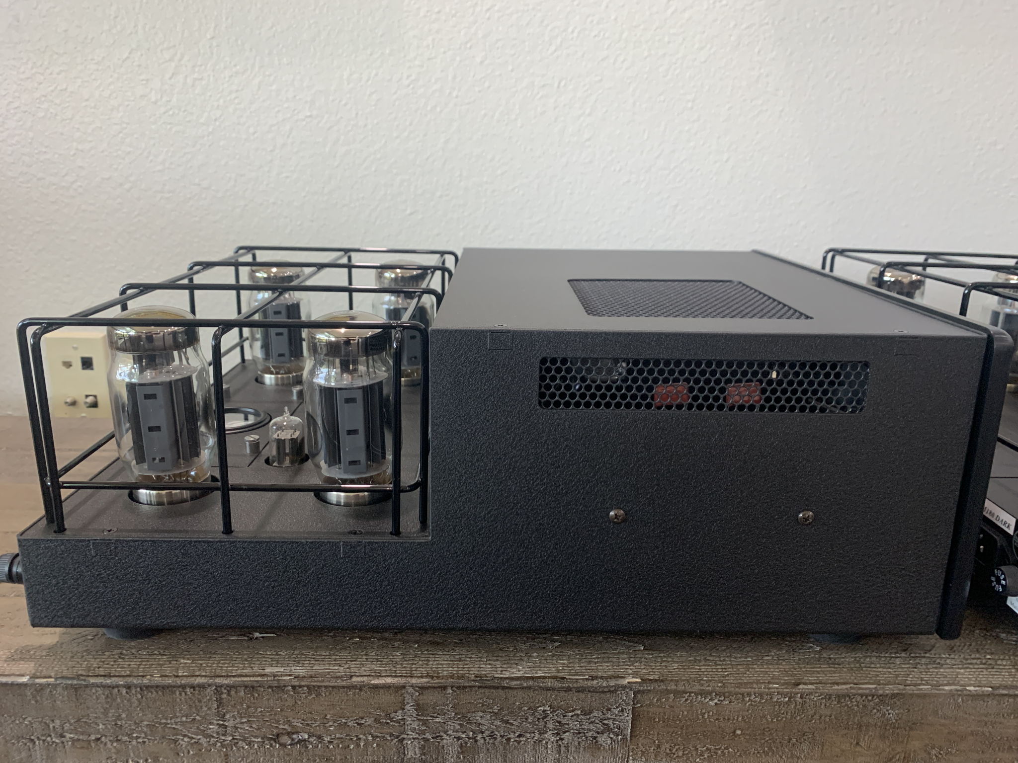 Rogue Audio M-180 Dark Monoblock Amplifiers - Black - V... 7