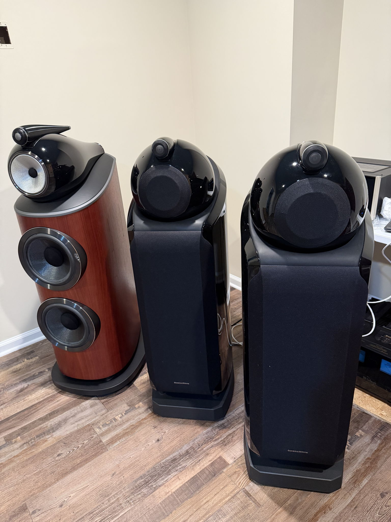 B&W (Bowers & Wilkins) 802D2 5