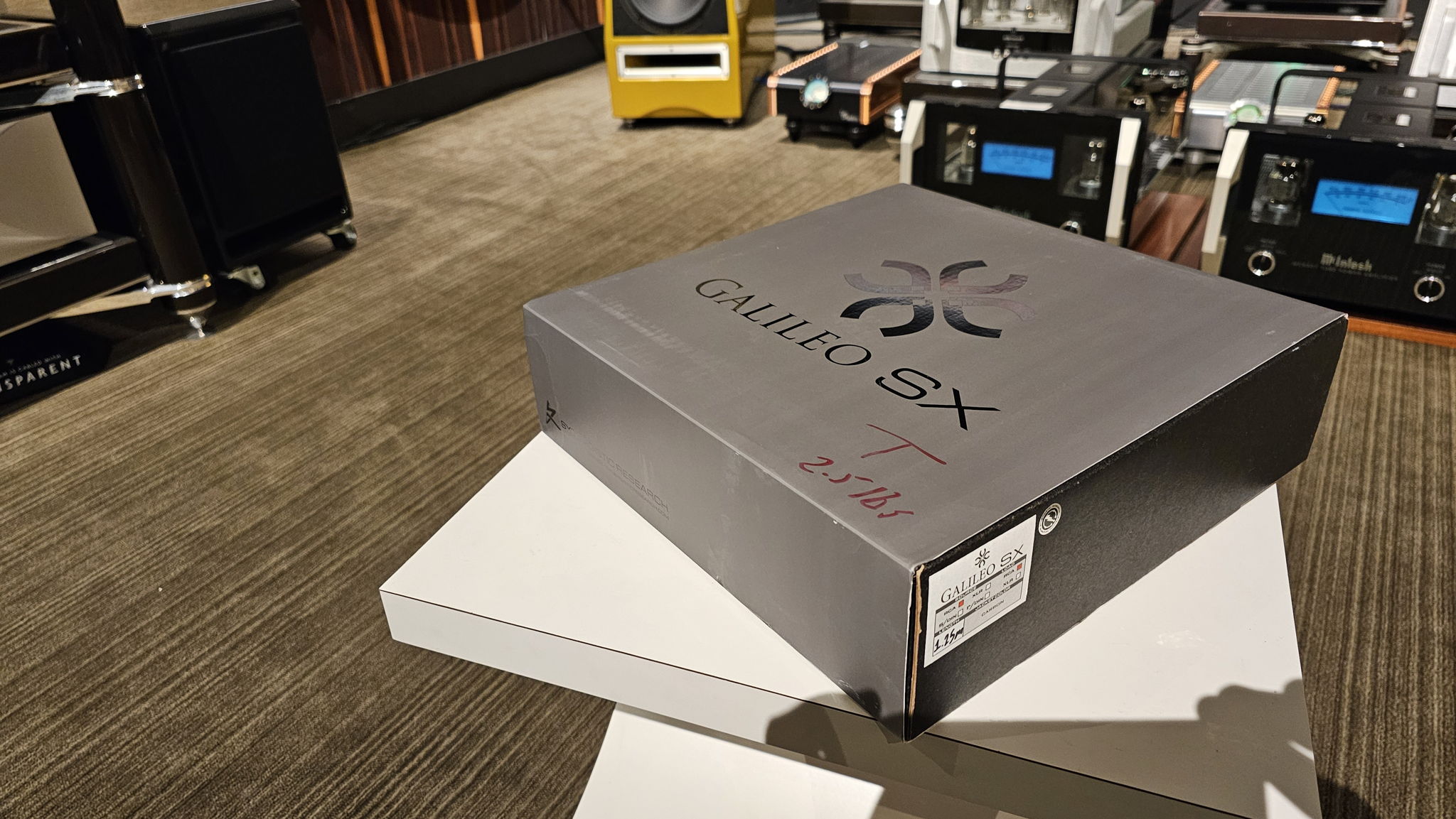 Synergistic Research Galileo SX Phono Cable 2