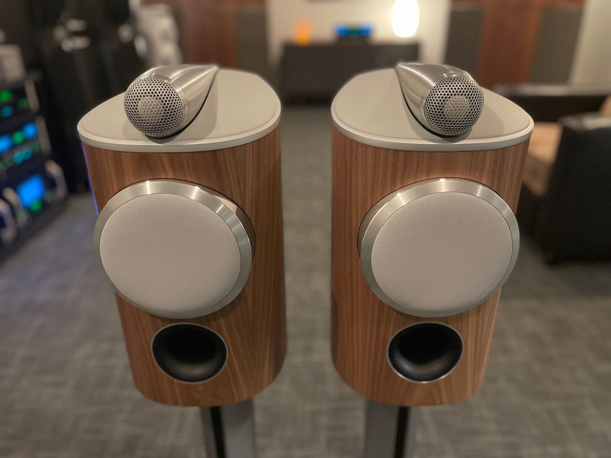 B&W (Bowers & Wilkins) 805 D4 -Satin Walnut (Pair)  **B... 2