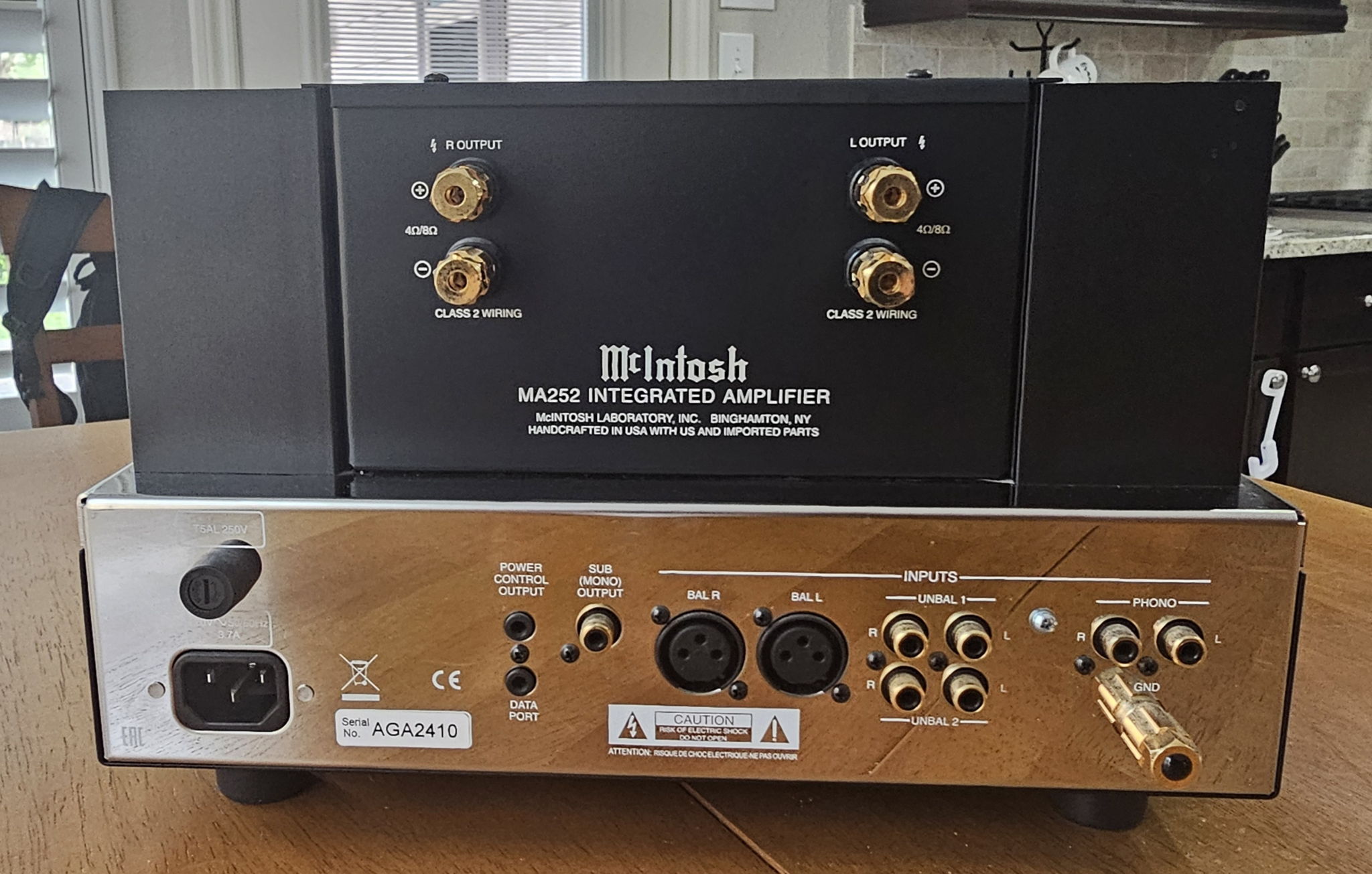 McIntosh MA252 2