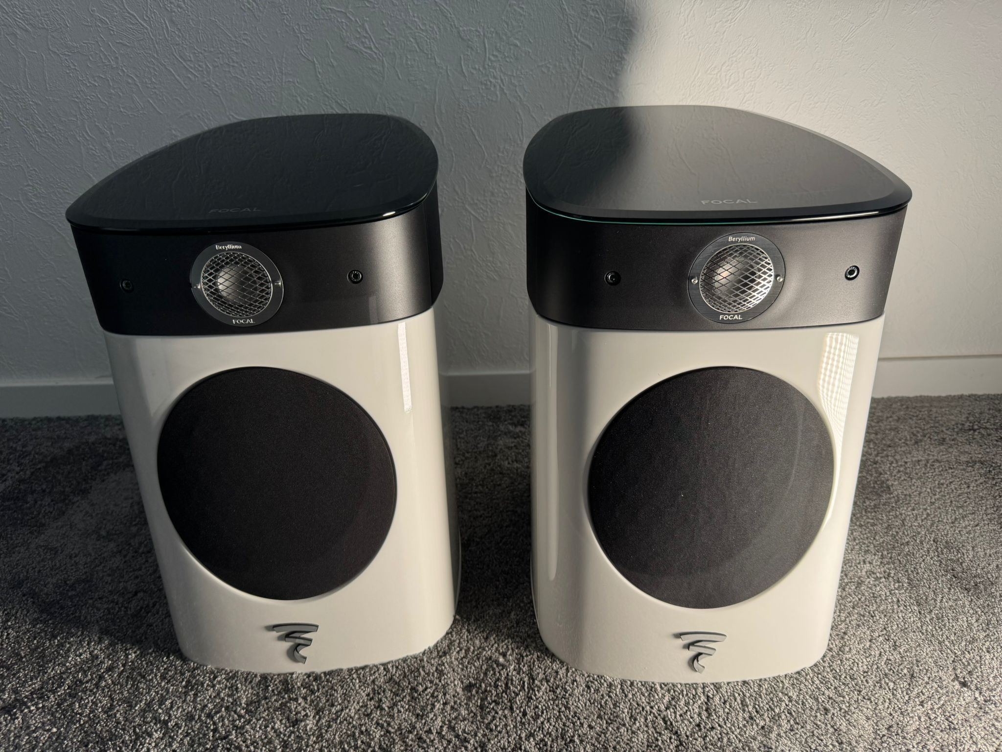 Focal Sopra 1 speakers in white from 2024 2
