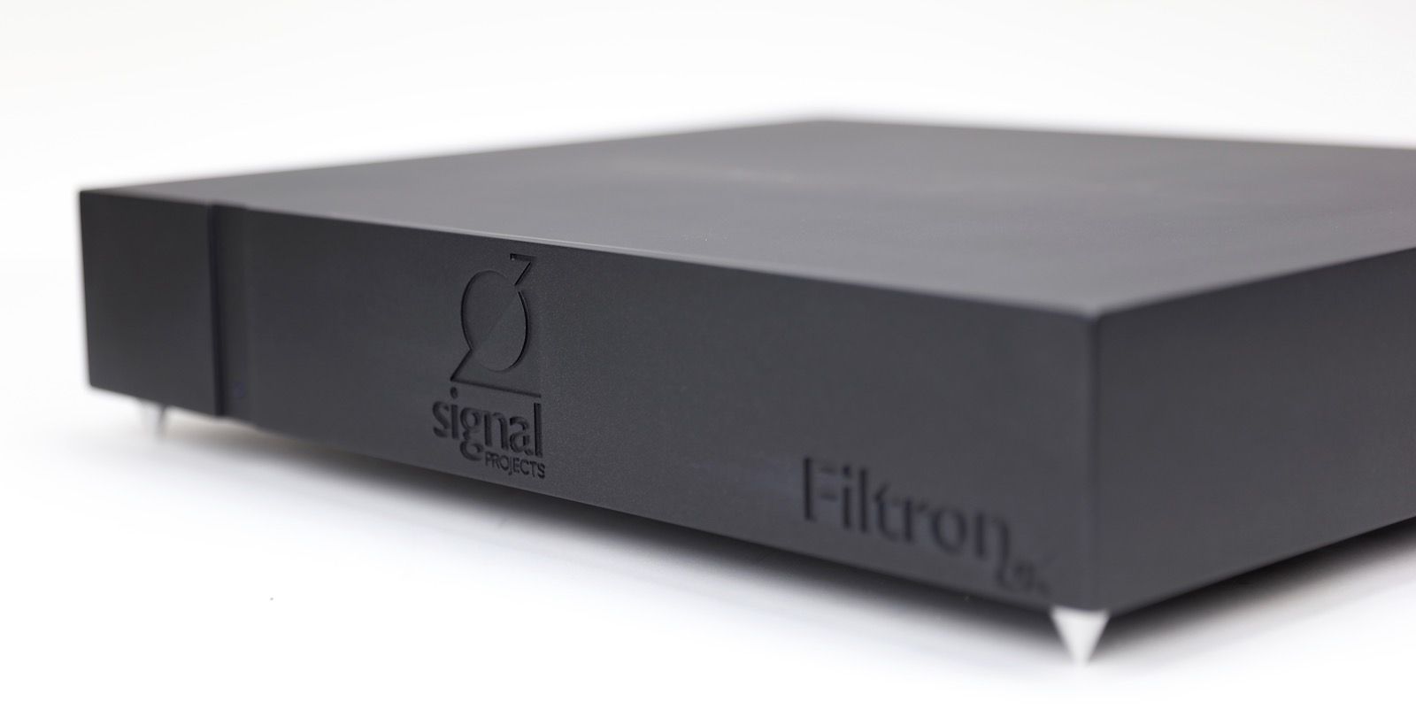 Signal Projects Filtron CX Passive Power Distribution