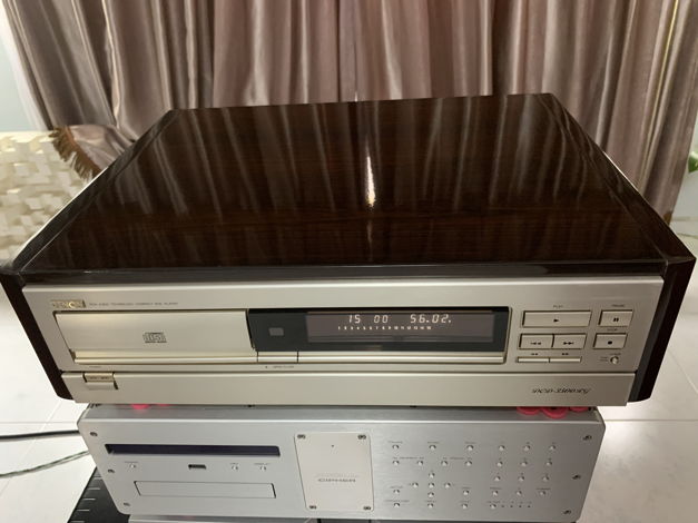 Denon DCD-3500RG PCM Audio Technology CD Player (vintag...