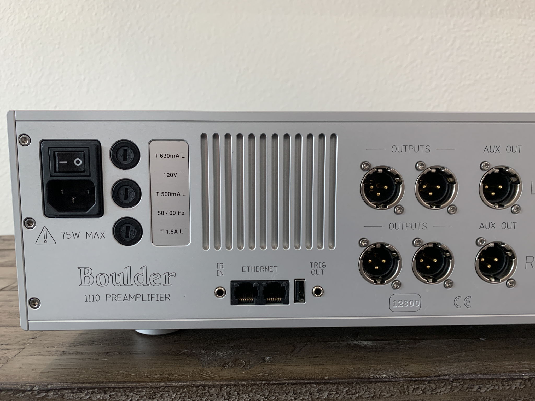 Boulder 1110 Preamplifier - Very Good Condition! 8