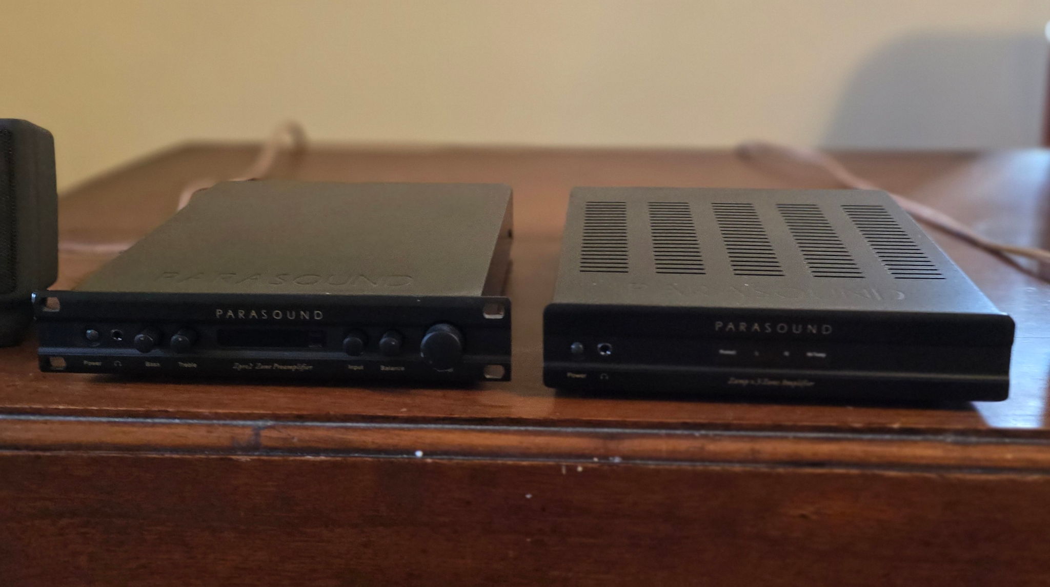 Parasound ZAMP v3 Amp & Zpre Zone Pre-AmpPre 2
