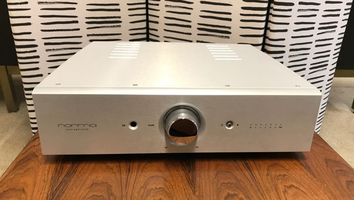 Norma Audio IPA 140 Integrated Amplifier with Phono Sta...