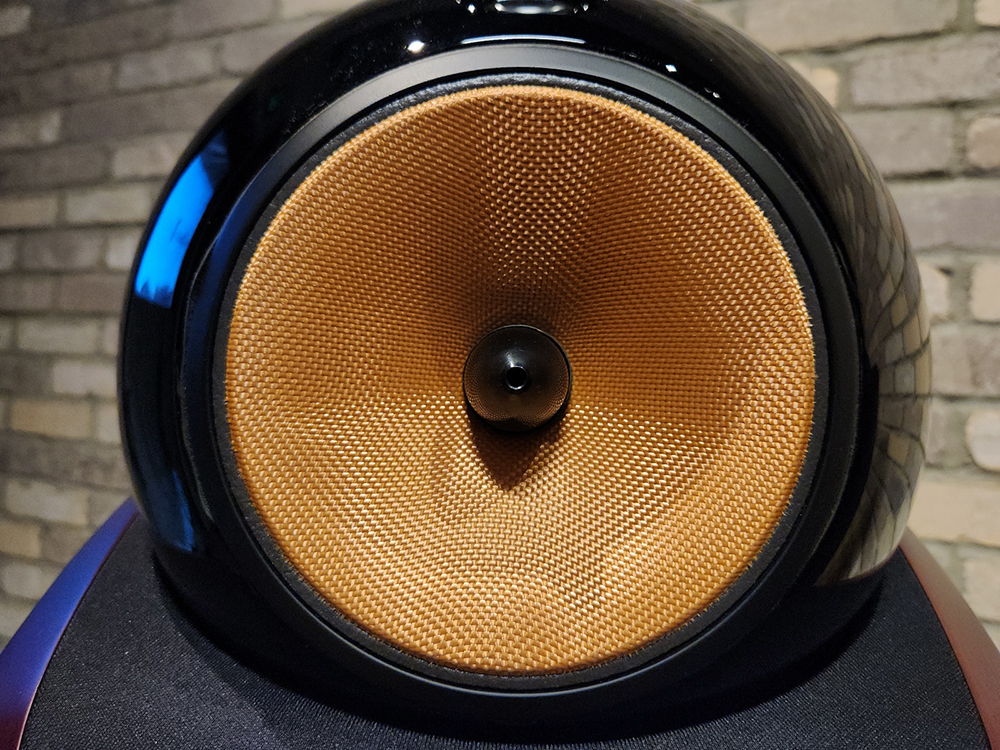 B&W (Bowers & Wilkins) Nautilus 802  - Dark Red Cherry,... 8