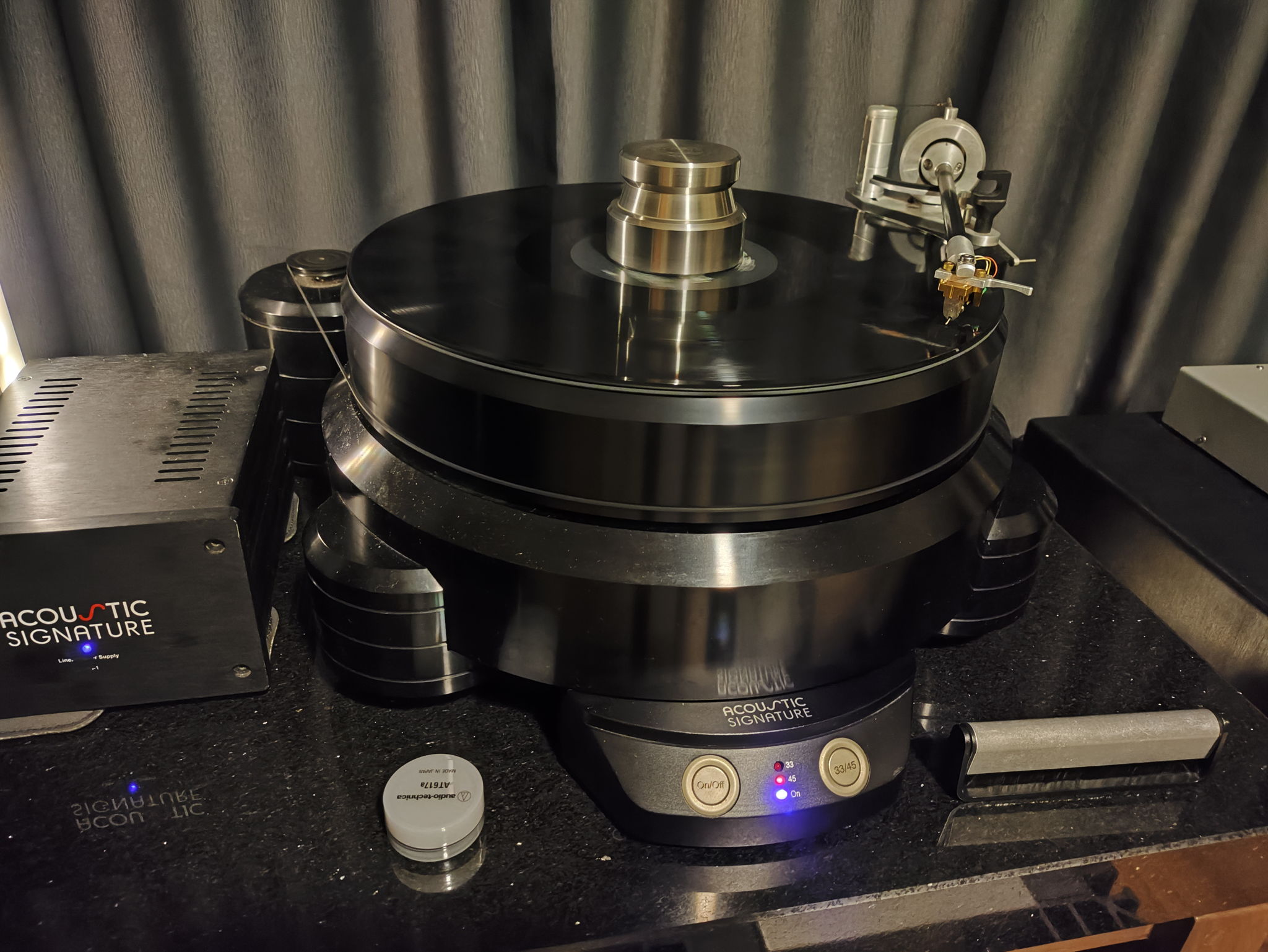 Turntable