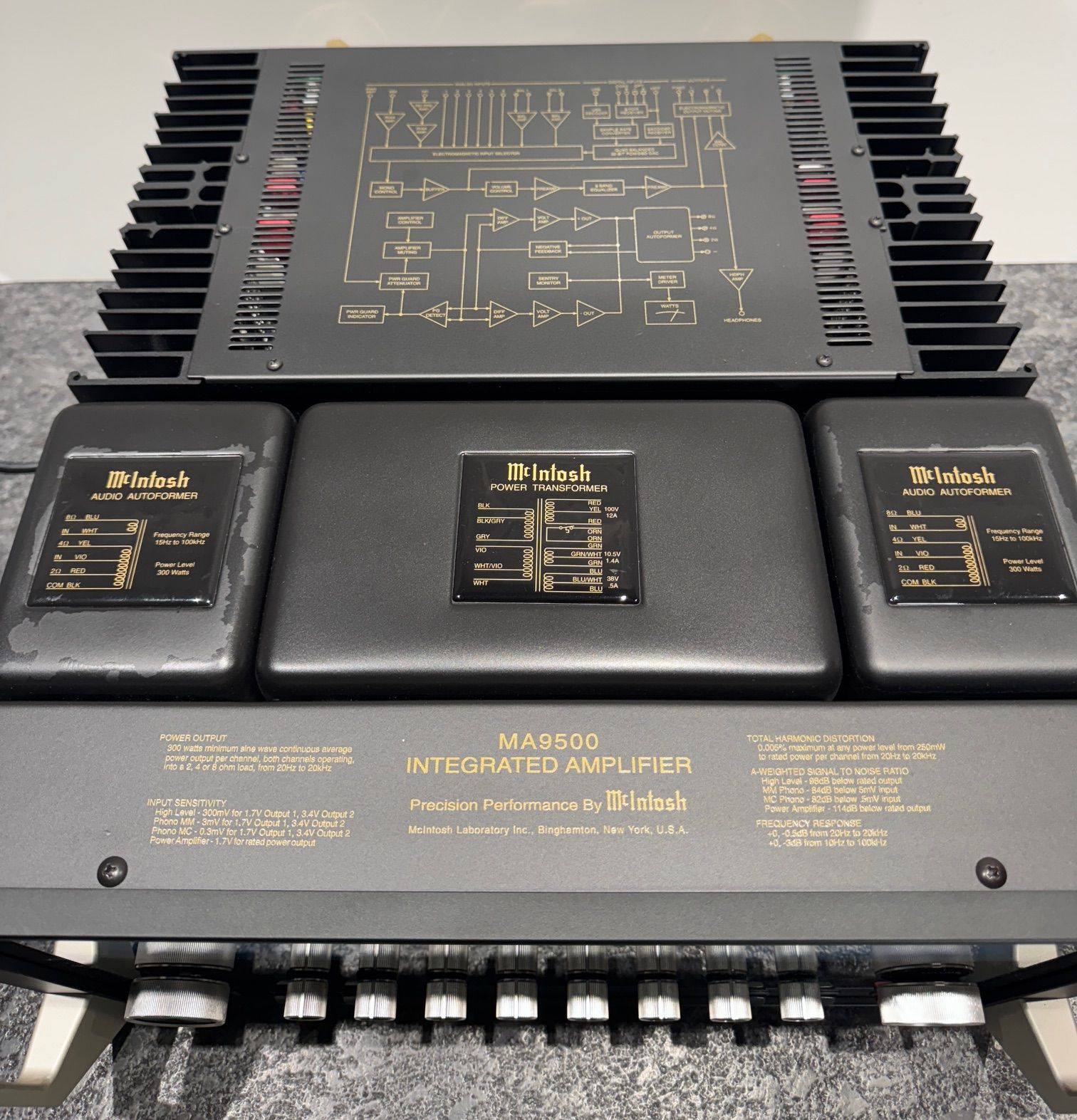 McIntosh MA9500 2-Channel Integrated Amplifier 6