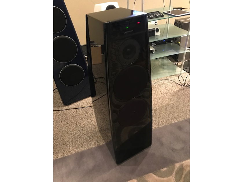Meridian DSP5200 Loudspeakers - Speakerlink -  Black