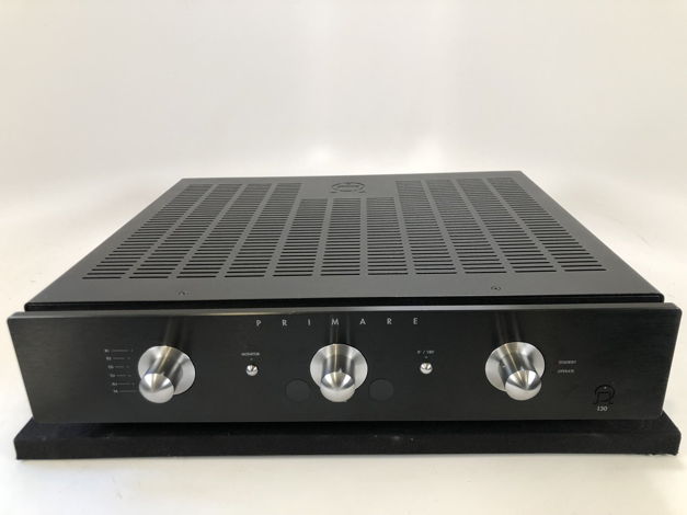 Primare I30 Integrated Solid State Amplifier with Remote