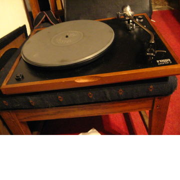 Rega   Planar 2 Turntable with grado silver cartridge