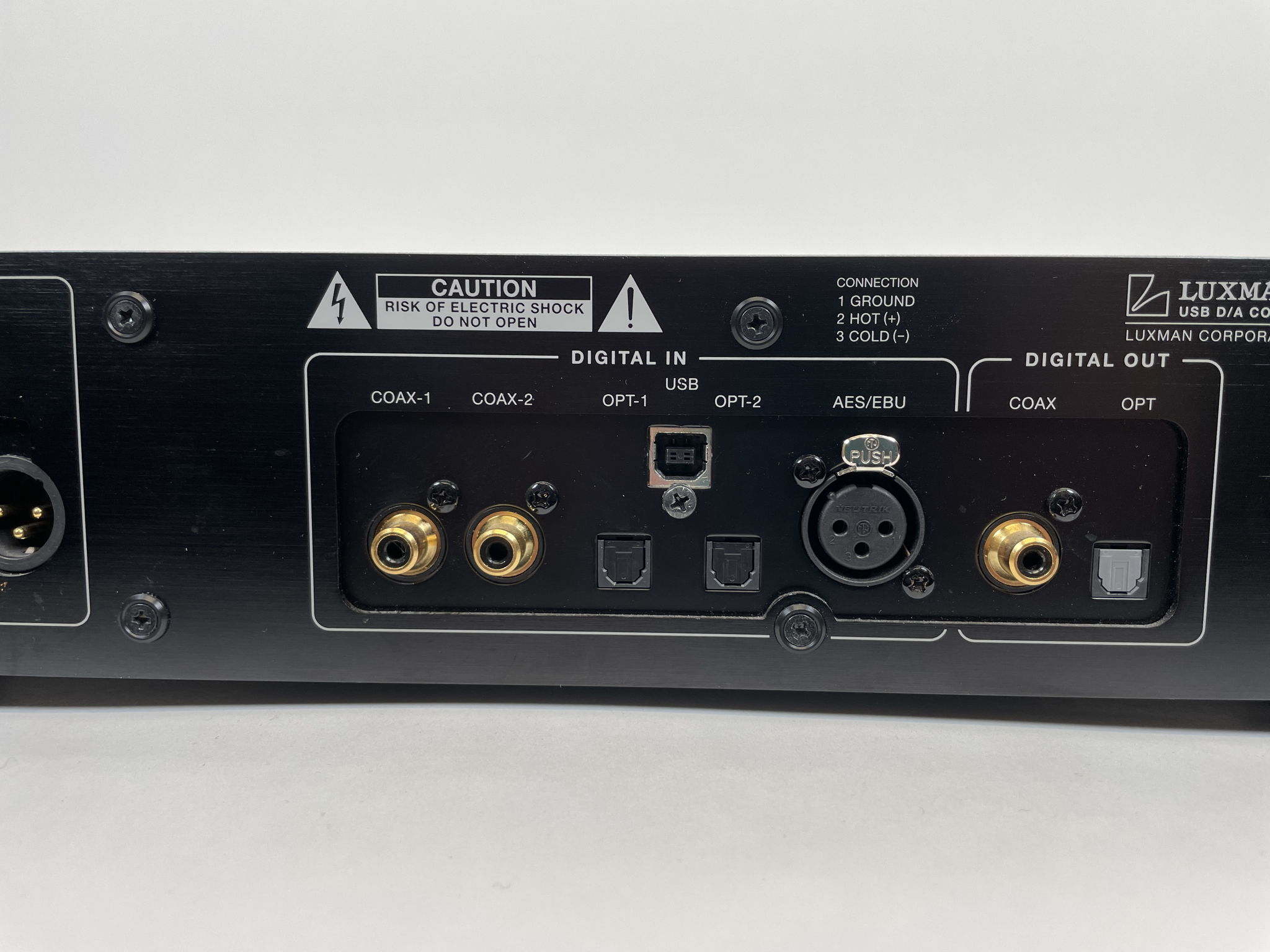 Luxman DA-06 DAC (Discontinued Demo, Authorized Dealer) 4