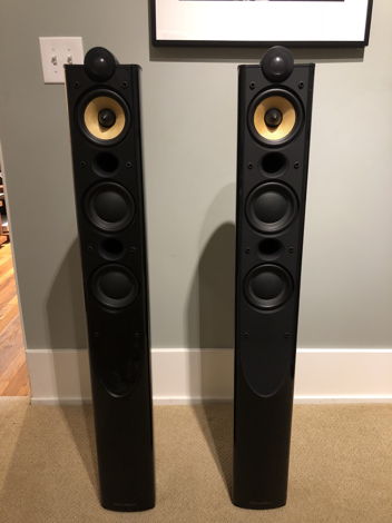 B&W (Bowers & Wilkins) XT-4 Speakers