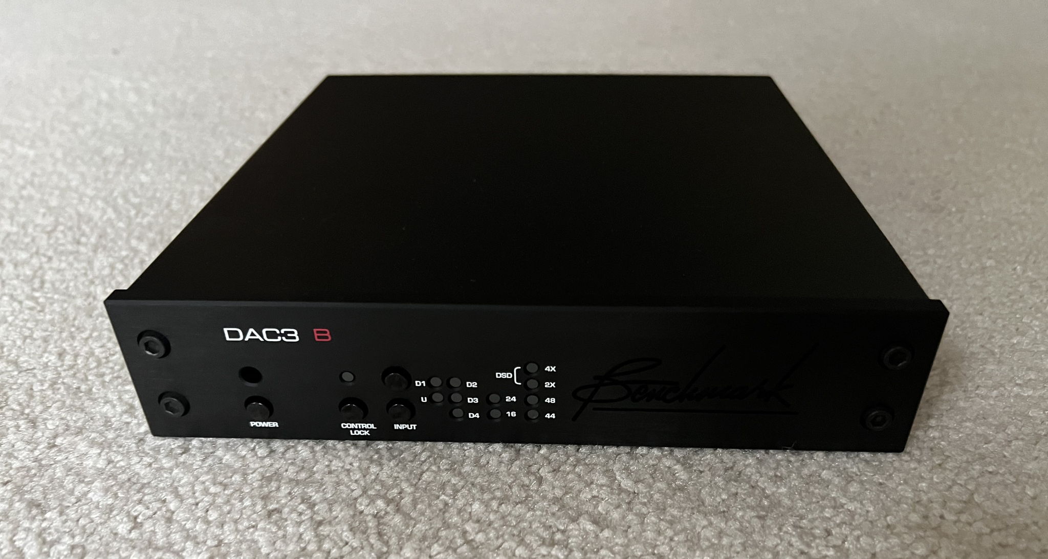 Benchmark DAC3 HGC - Digital to Analog Audio Converter - Benchmark